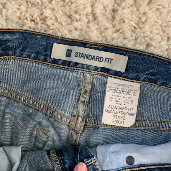 🆕 Men’s Gap blue jeans - Picture 4 of 5